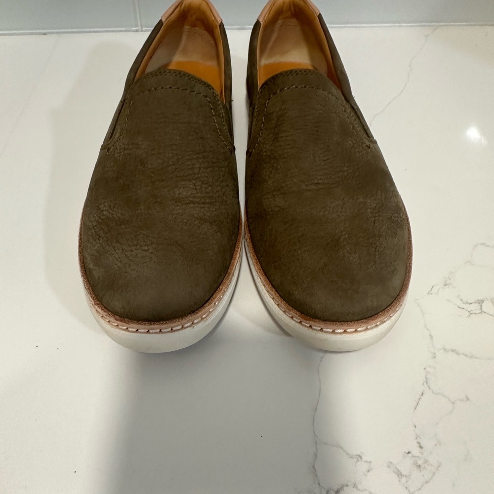 Sperry Top-Sider Gold Cup Rey Sneaker Dark Olive Leather Women's Size 8.5M Shoes - Picture 6 of 13